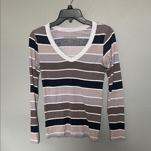 Arizona Small Long Sleeve Gray Striped Casual Top normcore dark academia